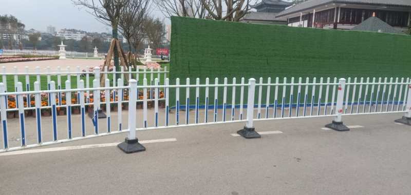 市政道路护栏马路人行道栏杆城市镀锌钢隔离围栏公路交通防撞围栏