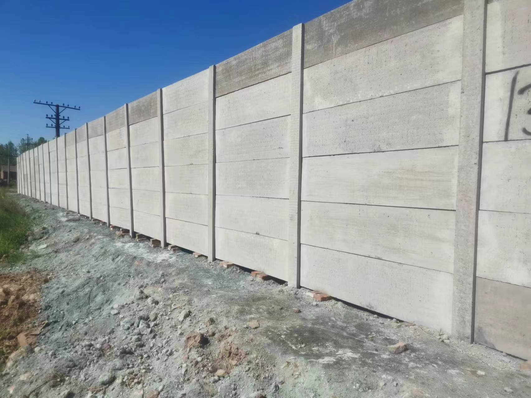 3米高水泥板围墙