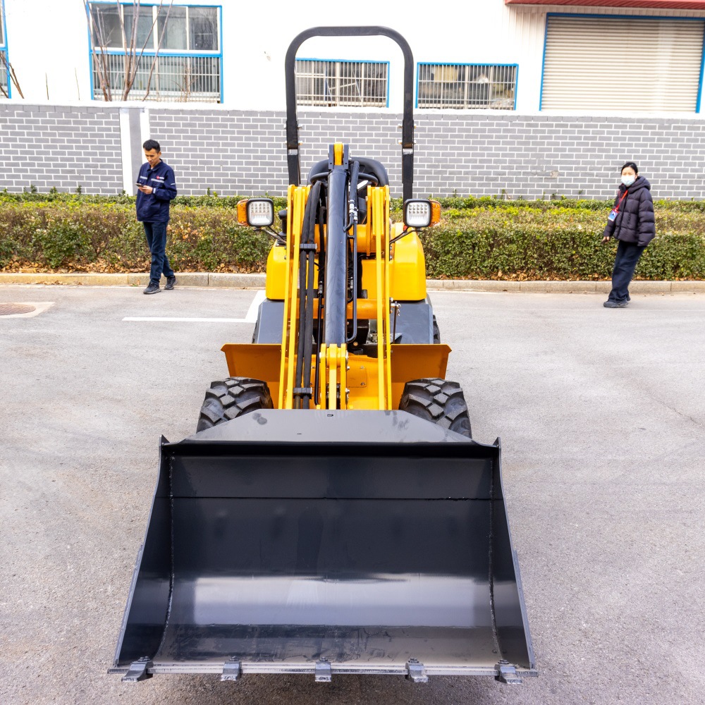 现货发动机四驱装载机 可选配伸缩臂越野轮胎推土机