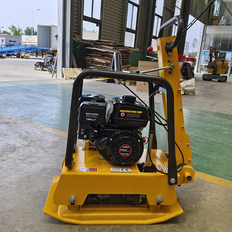 厂家直供手推式燃油平板夯 单向/双向路面压实机汽油款手推平板