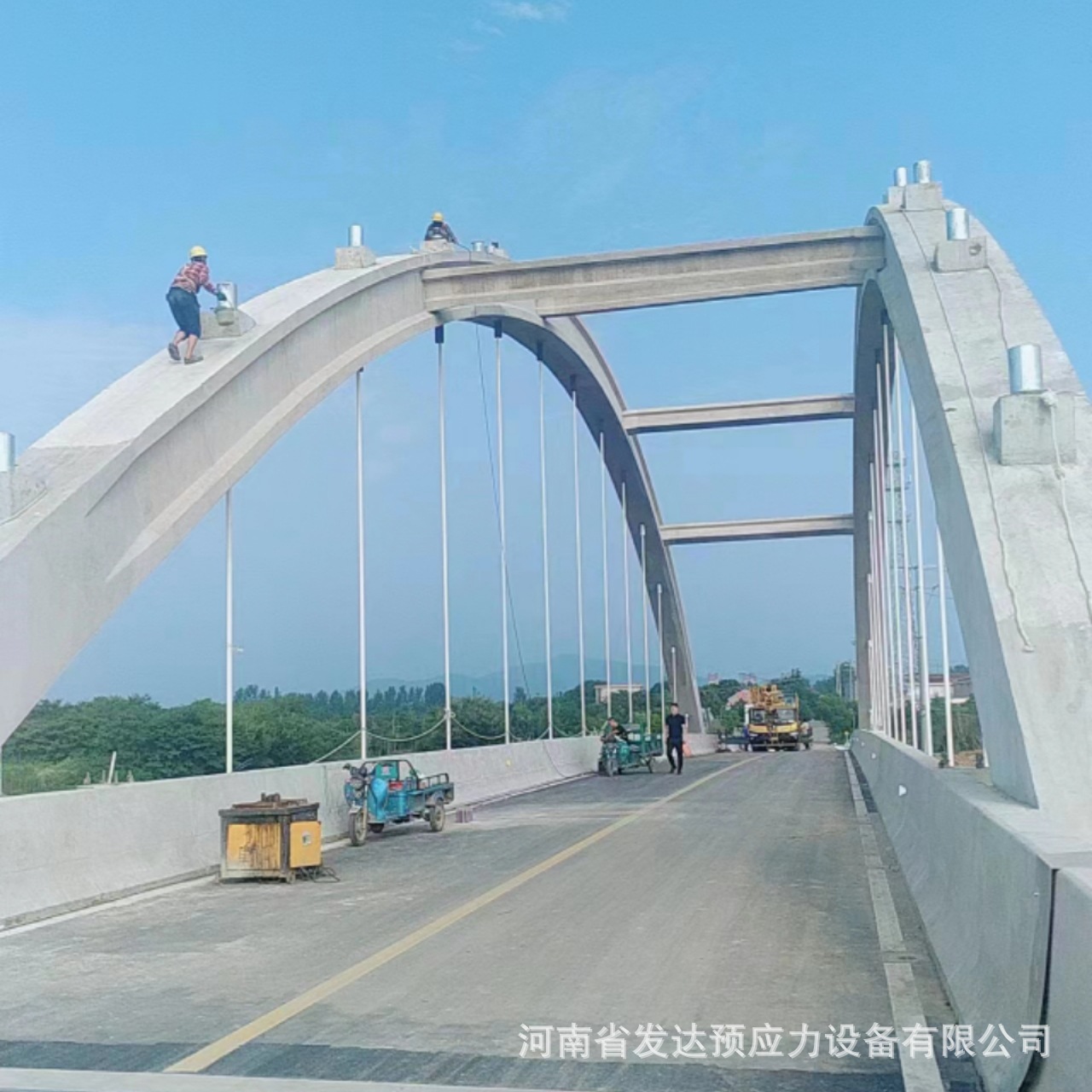 路桥梁吊索预应力桥梁施工加固吊杆不锈钢拉索钢拉杆斜拉索厂家