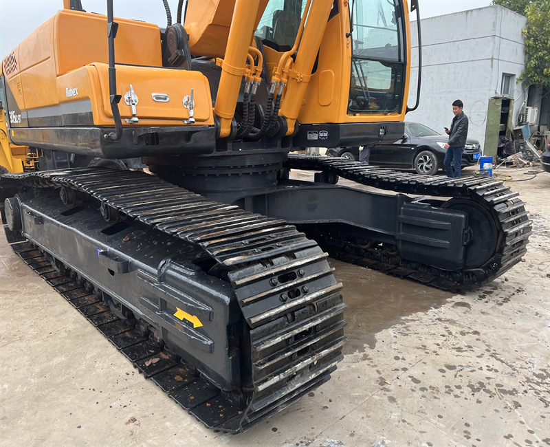 印度尼西亚出口 中国原装 二手现代305-9挖掘机 高品质