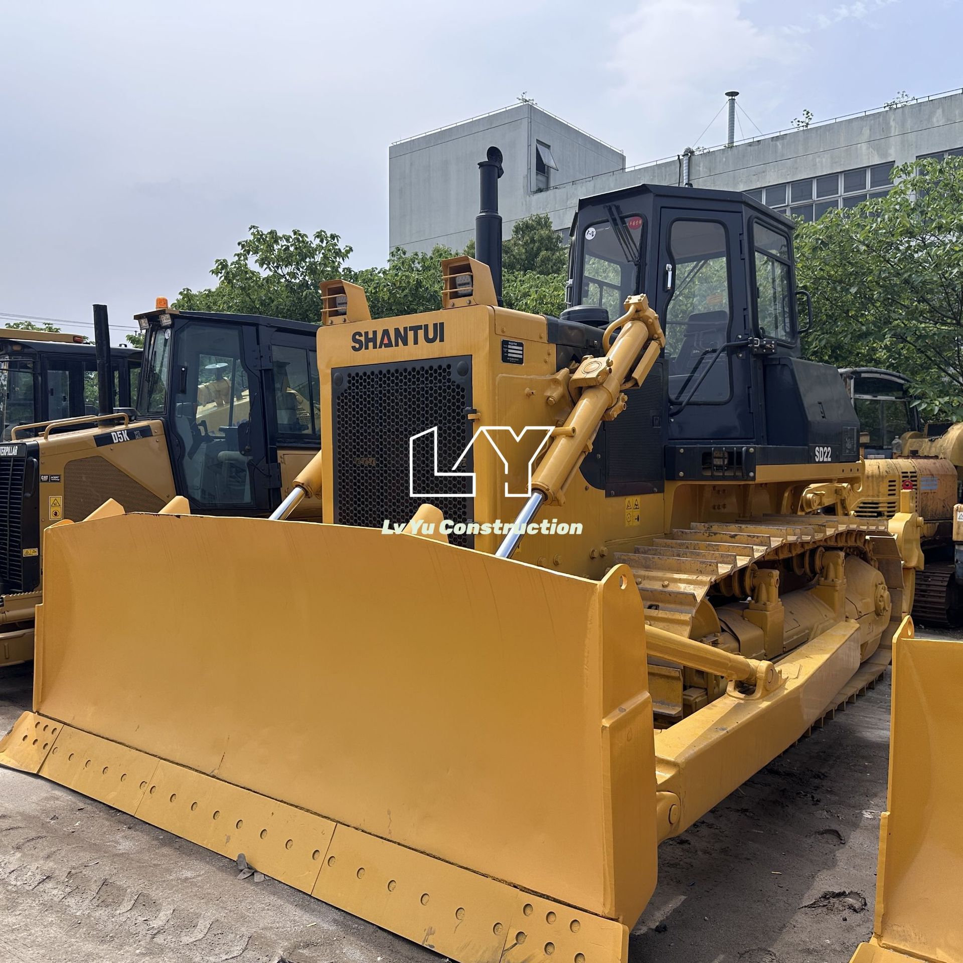 山推SD22推土机 32大型推土机 卡特D6G/8R推土机